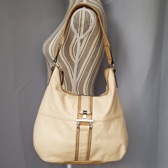 Tignanello Handbags - Tignanello cream/beige leather shoulder bag